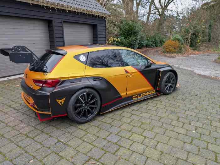 Cupra TCR 2018 SEQ 1