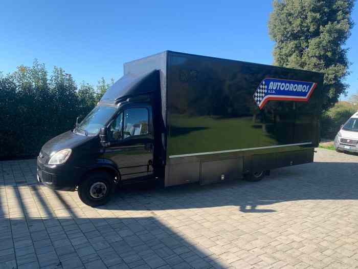 IVECO Daily 65q le transport de voitur...