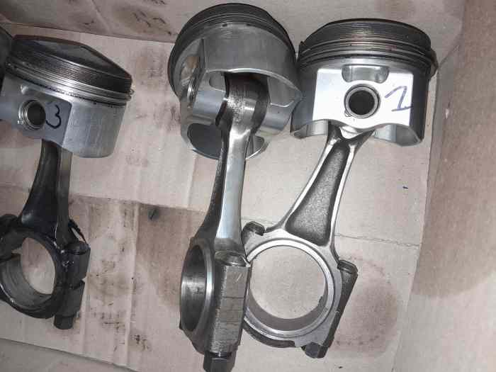 Bloc 205 rallye + pistons woosner 3