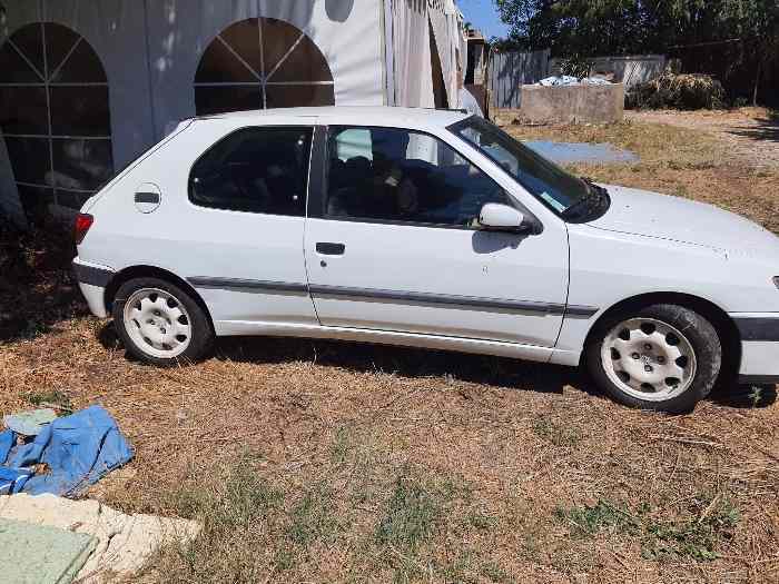 Peugeot 306 4