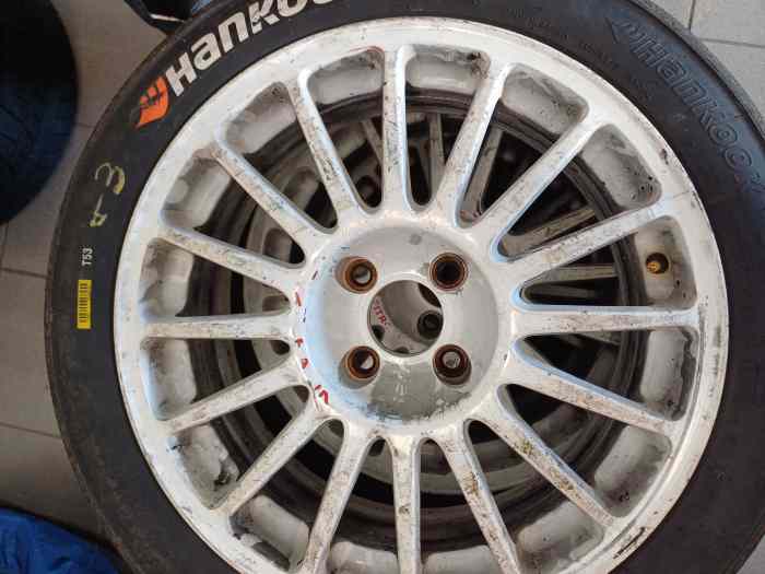 Pneus Hankook