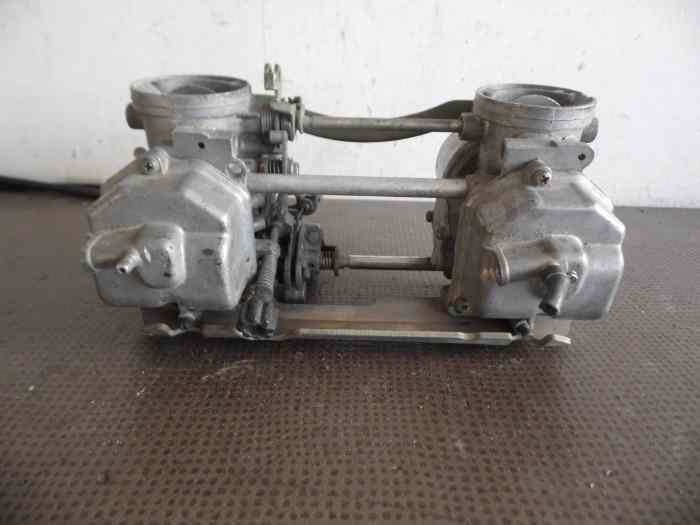 RAMPE CARBURATEURS VB36A HONDA 500CX 2