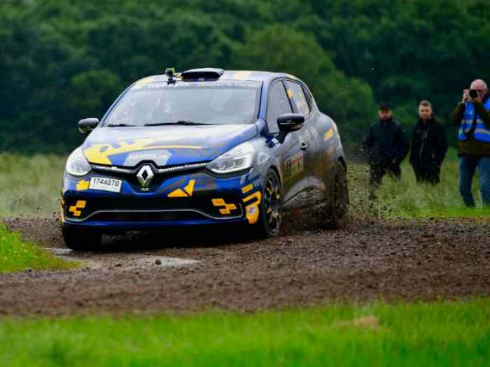 Renault Clio R3T No. 120 (Danish Champ...