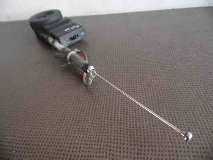 ANTENNE AUTOMATIQUE B66828099 MERCEDES W124 2