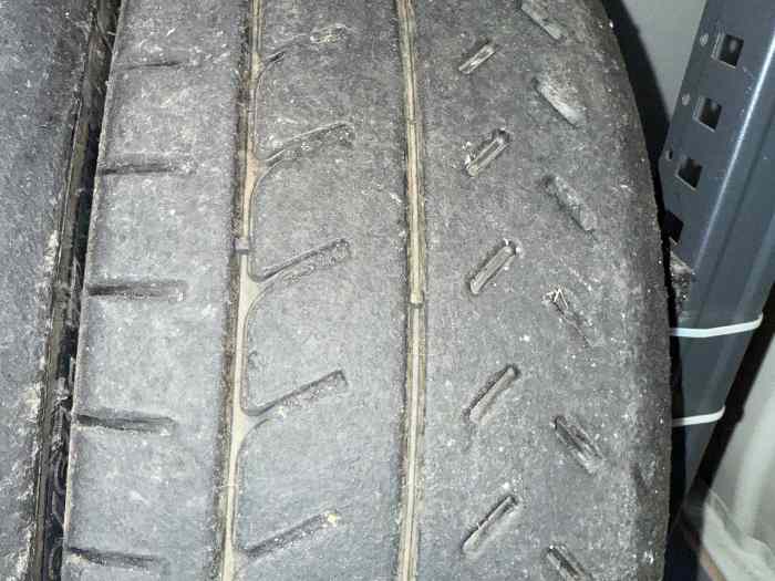 Pneu 17 Michelin r31