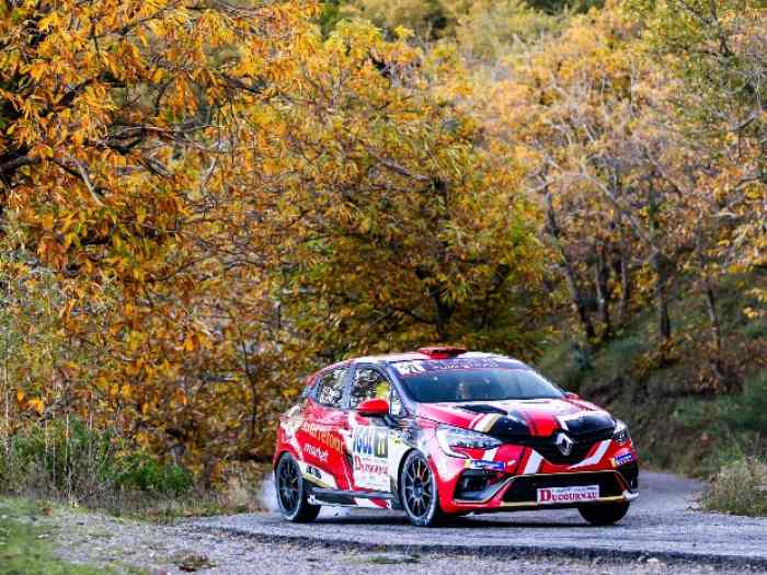 Clio Rally4 Ex Officielle 1