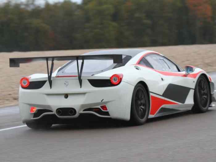 FERRARI 458 challenge 2