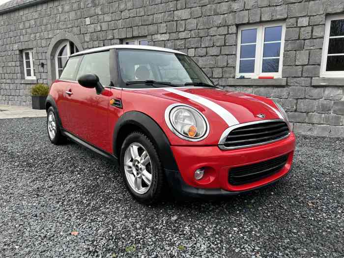 Mini one parfait état 1600 CC