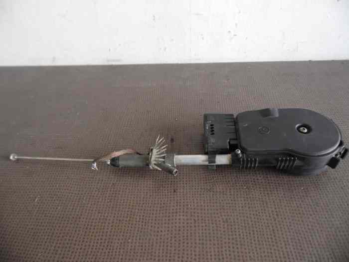 ANTENNE AUTOMATIQUE B66828099 MERCEDES W124 3