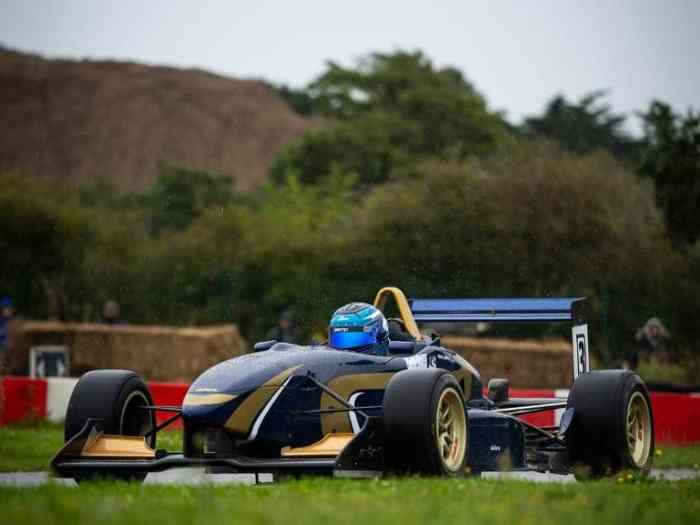 DALLARA 300 negociable