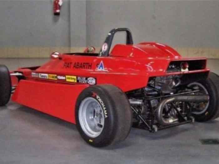 FORMULA FIAT ABARTH SE033 1