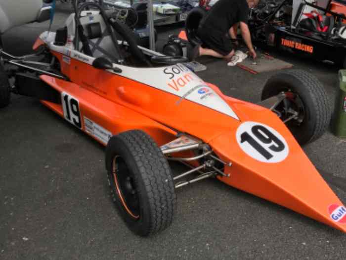 Formule Ford FF1600 3