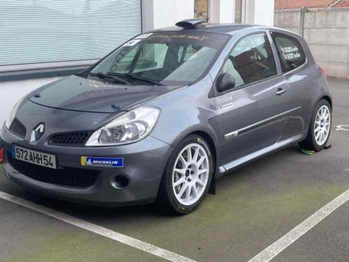 Clio r3 Max