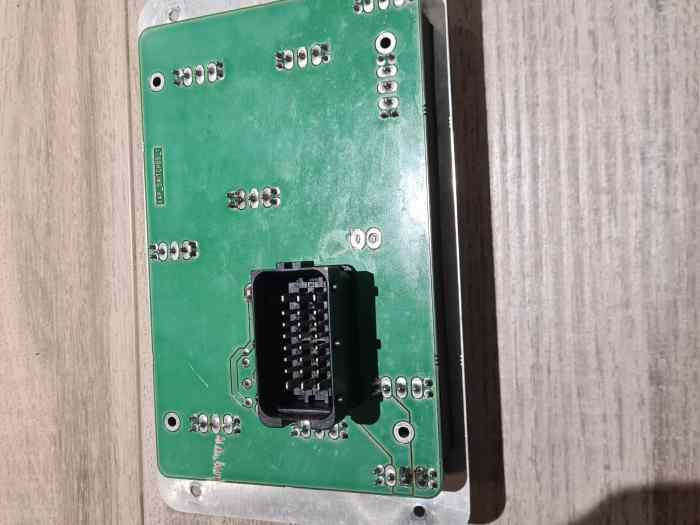 Switch Panel Clio 3 cup X85 1