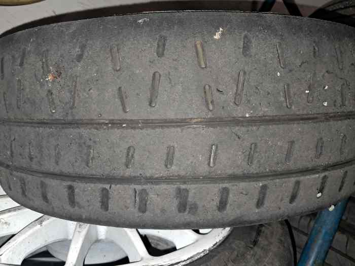 Pneus Pirelli RK7 1