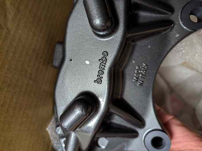 Etriers Brembo Neufs 3