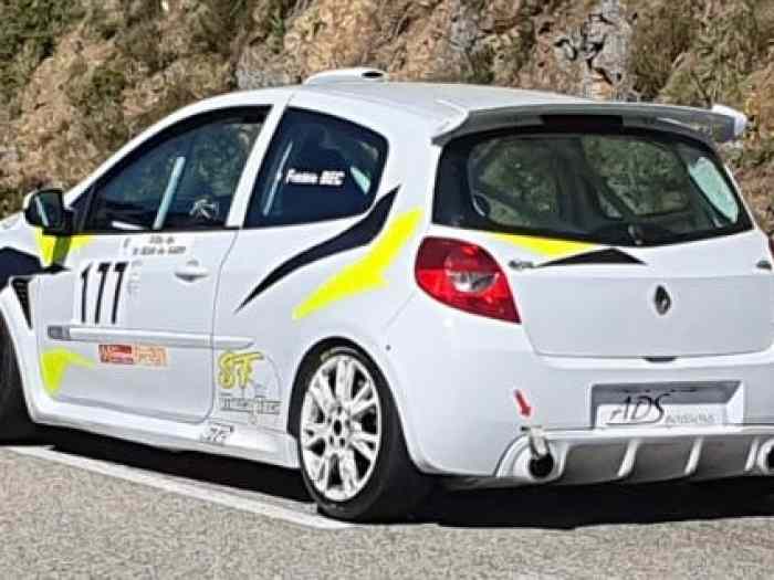 CLIO 3 CUP 2