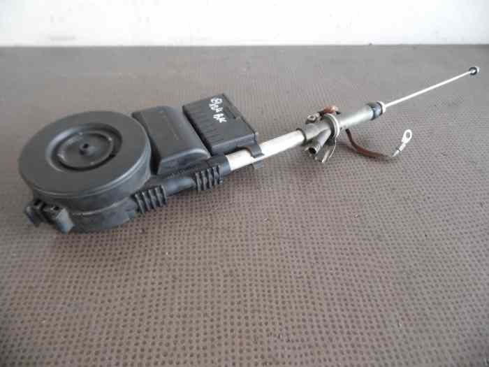 ANTENNE AUTOMATIQUE B66828099 MERCEDES W124 1