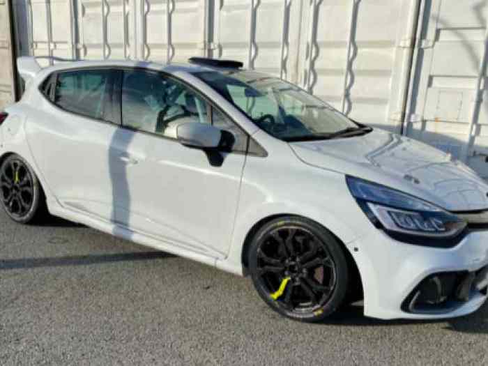 Recherche 3 Renault CLIO CUP 4 X98