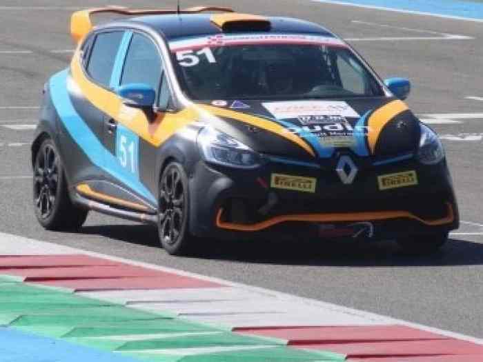 Clio 4 cup 2013