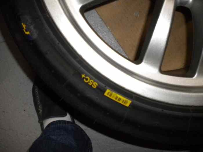 vend 4 slicks Michelin S5C+ 27/65/18 2