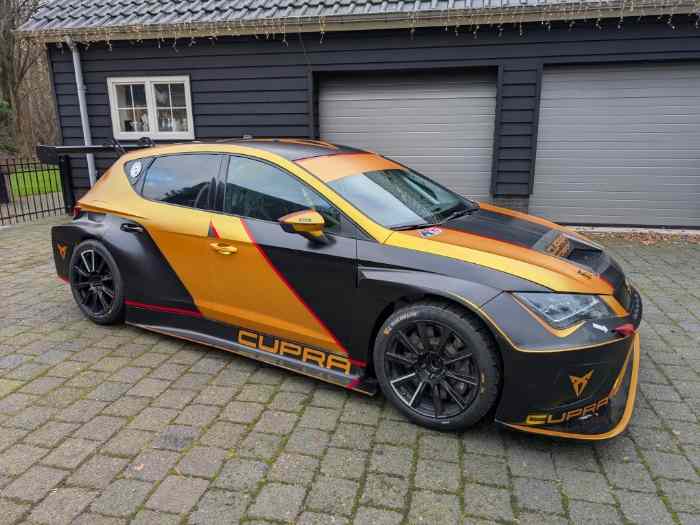 Cupra TCR 2018 SEQ