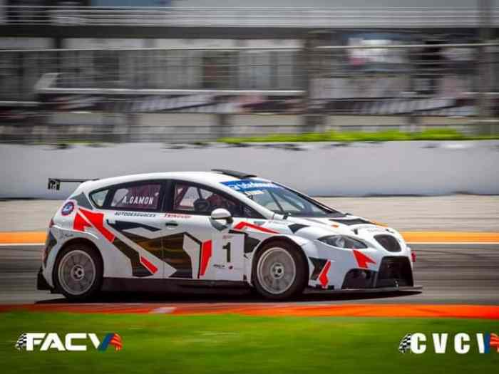 Seat León Supercopa MK2 campeon 2024