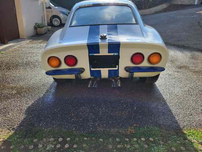 OPEL GT 1900 2