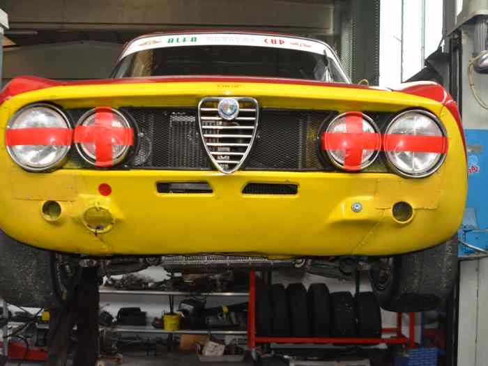 Alfa Romeo GTAm «tête étroite» réplique 3