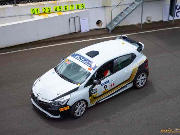 clio 4 cup 2015 toutes evolutions 5