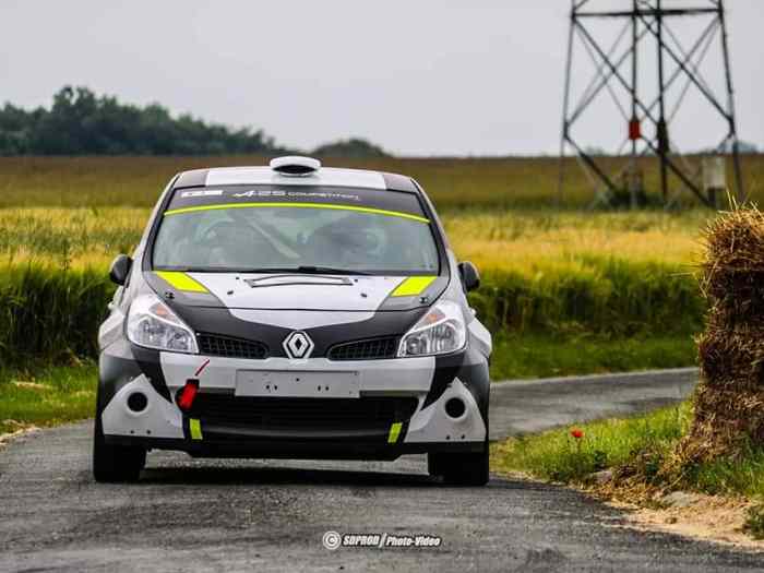 Clio R3 MAX 1