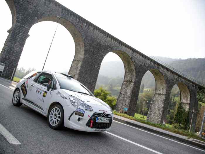 CITROEN DS3 R1 1