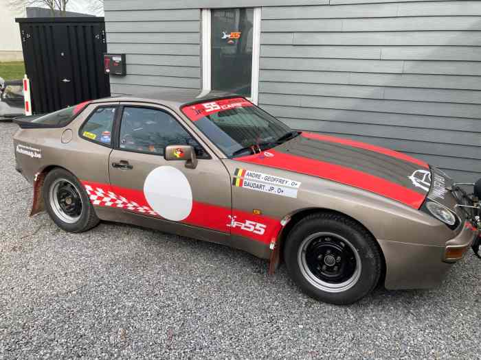 Porsche 944 2.5L rallye