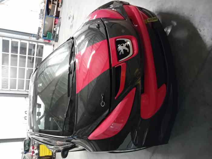 PEUGEOT 207 F2000