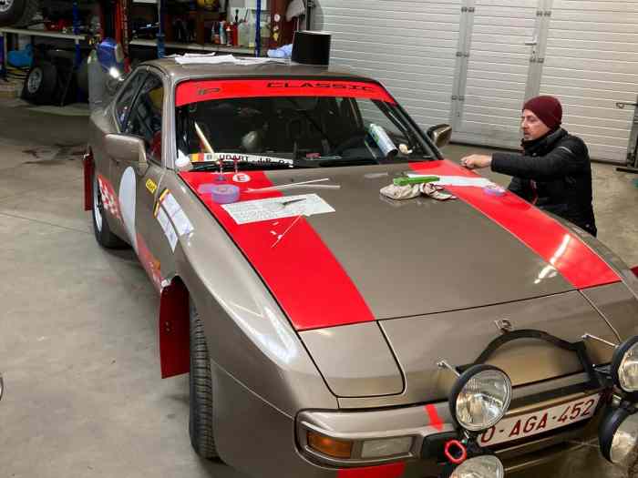 Porsche 944 2.5L rallye Classic 1