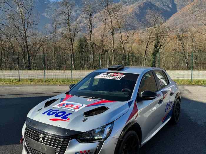 Peugeot 208 Rally4 Ex Usine 1