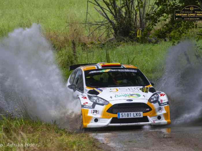 Ford Fiesta R5 MKI EVO VENDIDO - SOLD 4