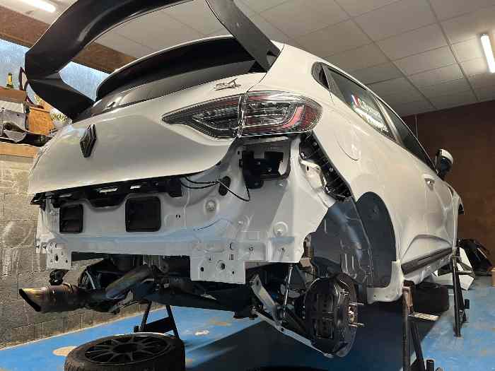 Clio rally3 châssis n•15 - TVA récupérable 1