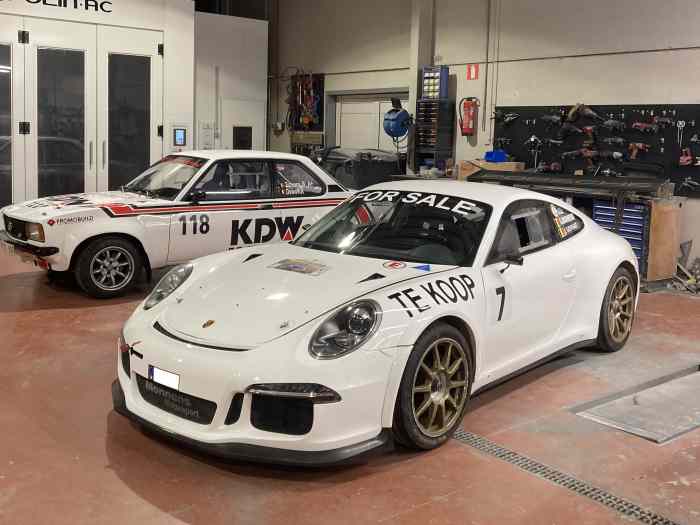 FOR SALE rally Porsche 991 GT3 de Gunther Monnens 2