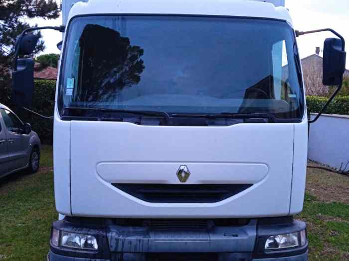 RENAULT MIDLUM 270 DCI 2