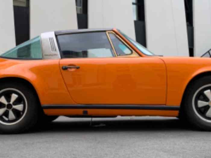 Porsche targa 2.2 T 1