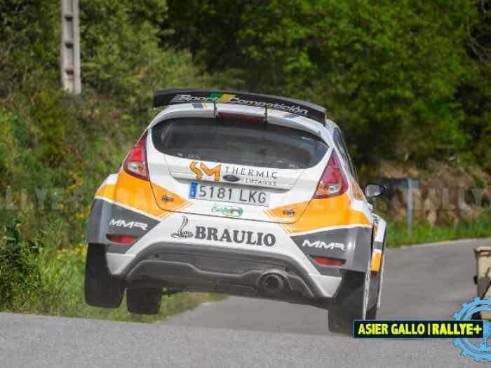 Ford Fiesta R5 MKI EVO VENDIDO - SOLD 3