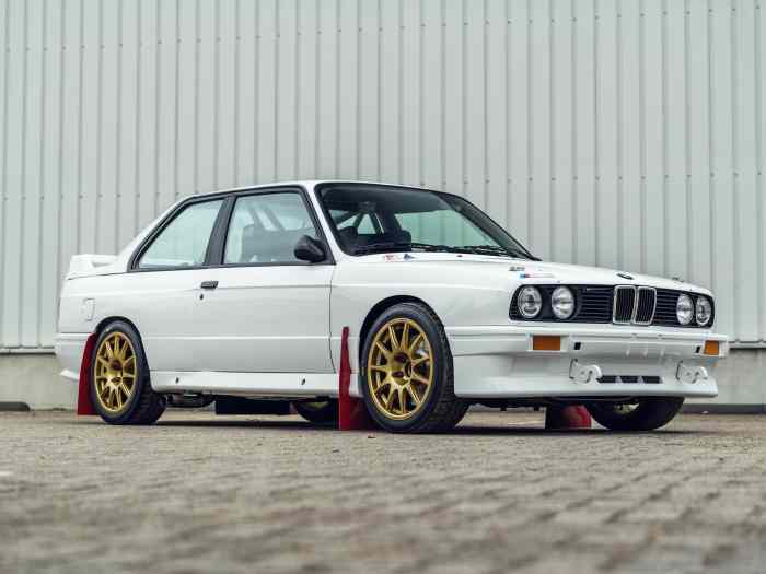 BMW M3 E30 MATS ex. Thierry Neuville