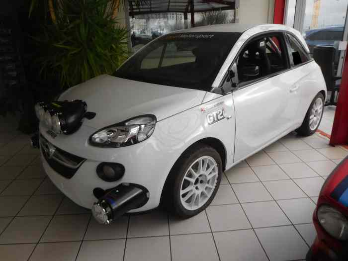 Opel Adam Cup 2014 version France FR2