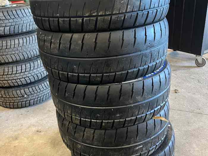 Michelin M21 en 18 pouces Neuf 2