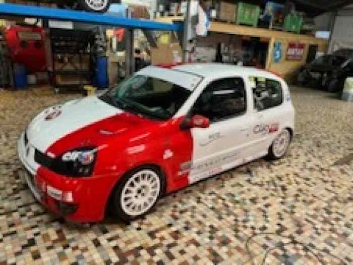 clio 2 cup 4