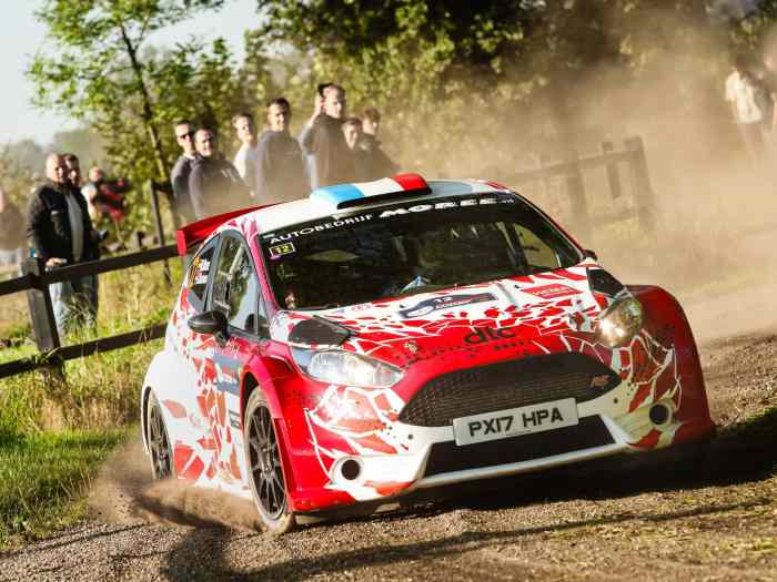 FORD FIESTA R5 EVO2 2017 body #211