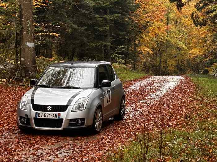 vente swift sport ZC31S pour piste