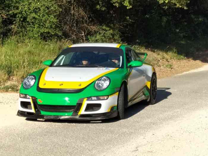 PORSCHE 997 GT3 GT10 1