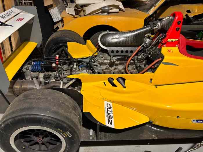 FORMULE RENAULT 2 LITRES 2002 5